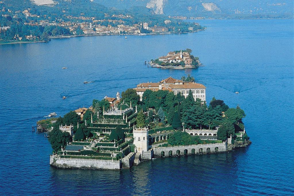 Tre Laghi Hotel Nebbiuno Exteriör bild